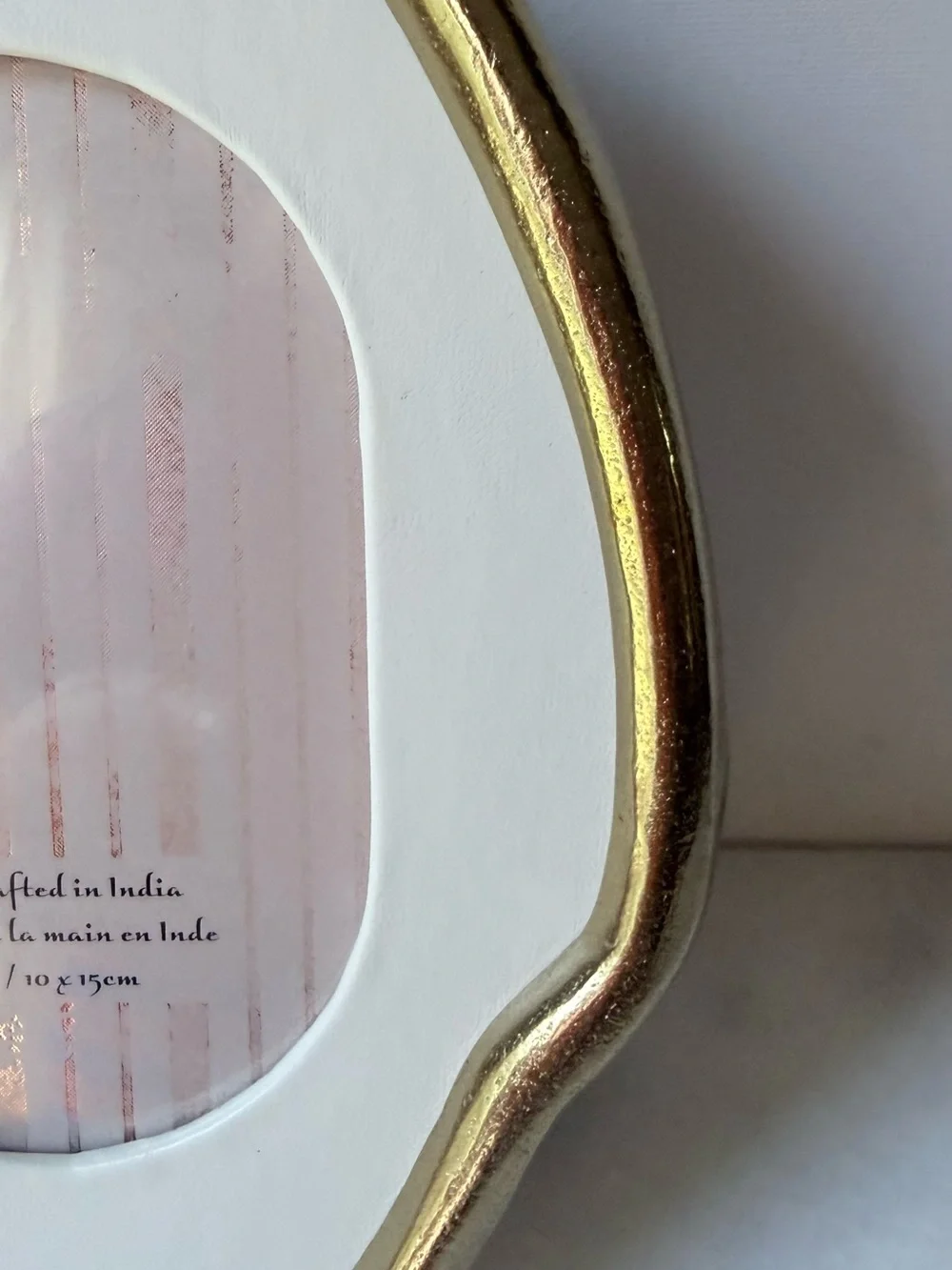 Organic gold metal irregular oval shape picture frame